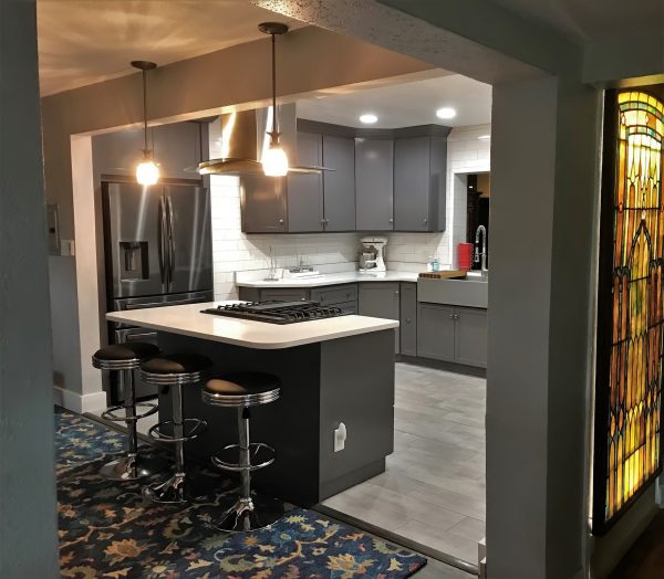 Custom Kitchen Cabinets In Charcoal Gray Finish DeLand FL 600x524 